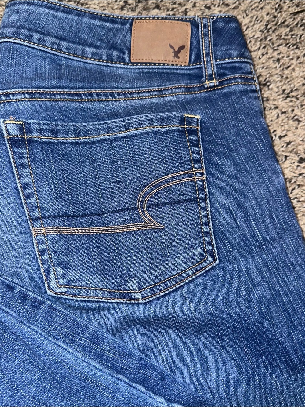 American Eagle Outfitters Women’s Skinny Jeans - Medium Blue, stretchy bootcut